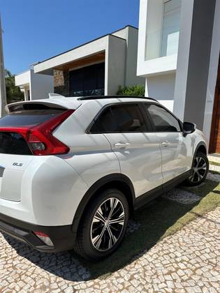 MITSUBISHI ECLIPSE CROSS 1.5 MIVEC TURBO GASOLINA GLS CVT MITSUBISHI ECLIPSE CROSS 1.5 MIVEC TURBO GASOLINA GLS CVT